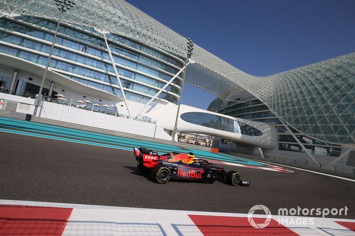 Alex Albon, Red Bull RB15