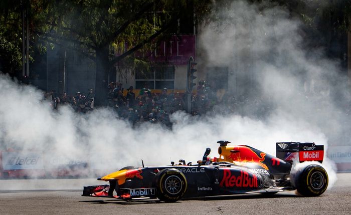 Sergio Pérez. Red Bull ShowRun CDMX