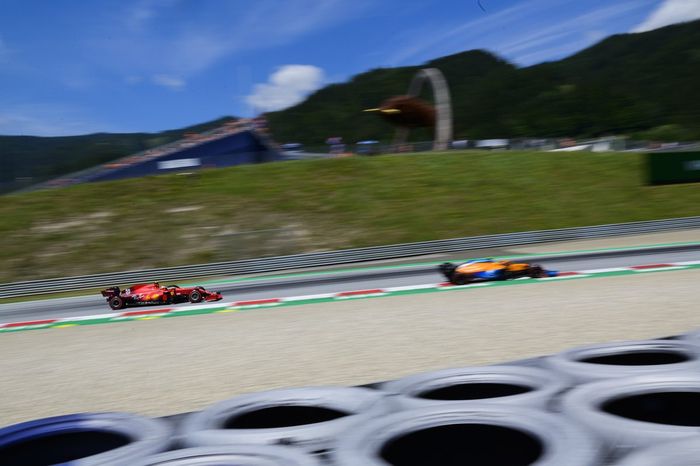 Carlos Sainz Jr., Ferrari SF21