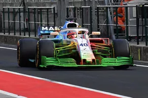 Robert Kubica, Williams FW41 with aero paint