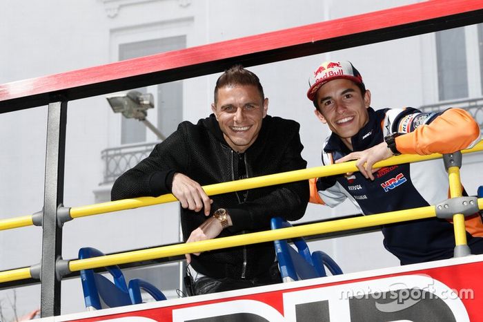 Marc Márquez, Repsol Honda Team y el futbolista del Betis Joaquin en Madrid