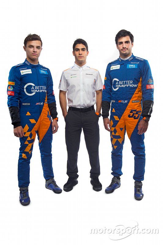 Lando Norris, McLaren, Carlos Sainz Jr., McLaren, Sergio Sette Camara, McLaren