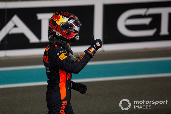 Max Verstappen, Red Bull Racing celebr en Parc Ferme 