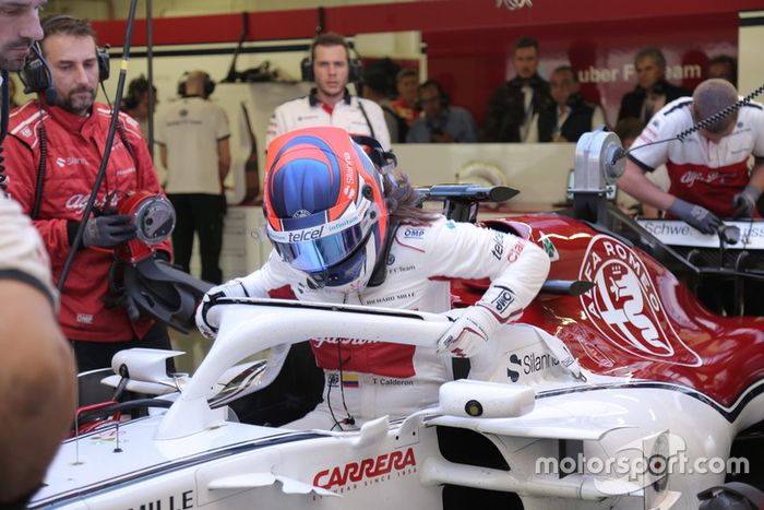 Tatiana Calderón, Sauber C37 piloto de prueba