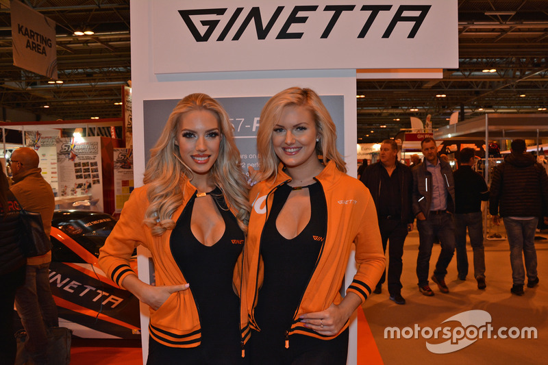 Девушки Ginetta