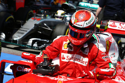 Кими Райкконен, Ferrari SF16-H в закрытом парке