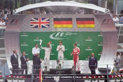 Podium (L to R): second place Lewis Hamilton, Mercedes AMG F1; Race winner Nico Rosberg, Mercedes AMG F1; third place Sebastian Vettel, Ferrari