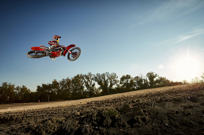 Marc Marquez berlatih motocross di Cervera, Spanyol