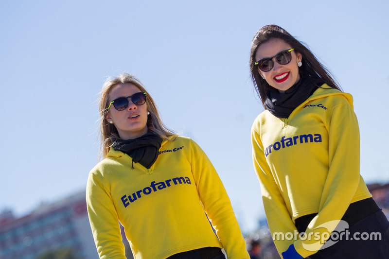 Chicas de la parrilla en Cascavel