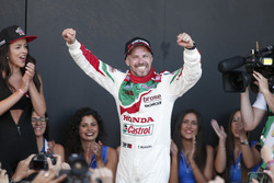 Le vainqueur Tiago Monteiro, Honda Racing Team JAS, Honda Civic WTCC