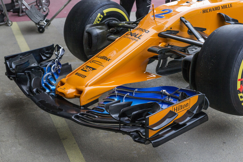 McLaren MCL33 nose and front wing detail