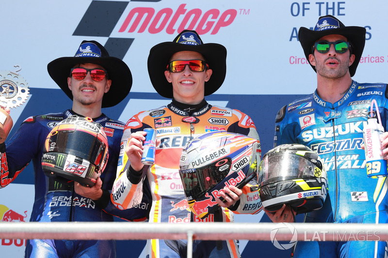 Podium: segundo, Maverick Viñales, Yamaha Factory Racing, Ganador, Marc Marquez, Repsol Honda Team, Tercero, Andrea Iannone, Team Suzuki MotoGP