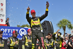 Yarış galibi Sébastien Bourdais, Dale Coyne Racing with Vasser-Sullivan Honda