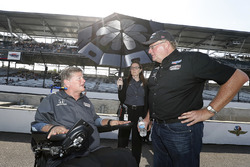 Sam Schmidt with Jack Harvey, Meyer Shank Racing with SPM Honda team owner Jim Meyer