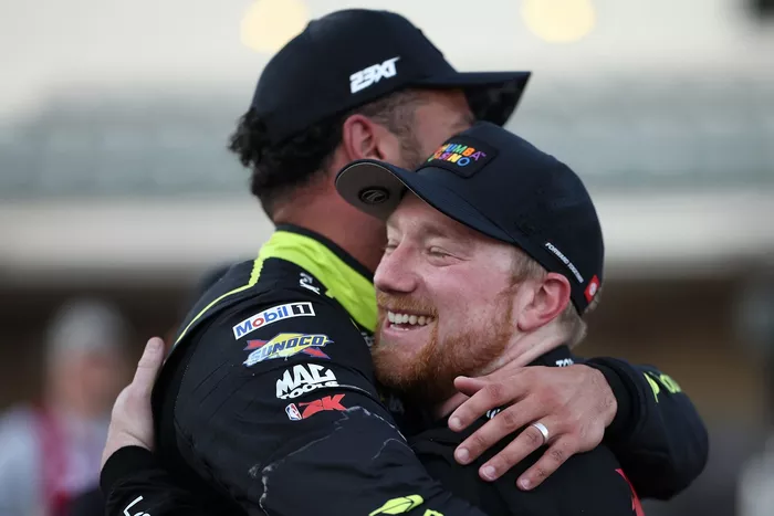 Tyler Reddick, 23XI Racing, Bubba Wallace, 23XI Racing
