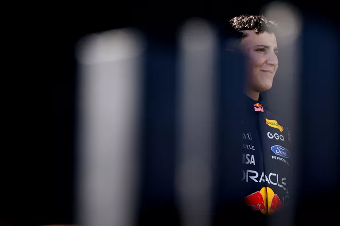 Isack Hadjar, Red Bull Racing