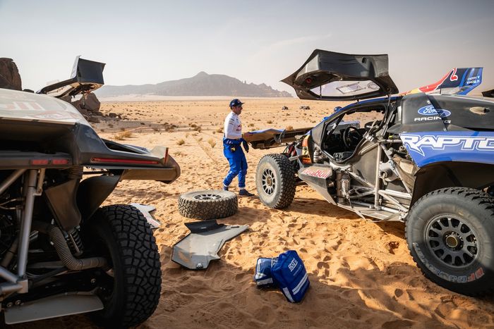 #227 Ford M-Sport Ford: Нани Рома, Алекс Аро Браво