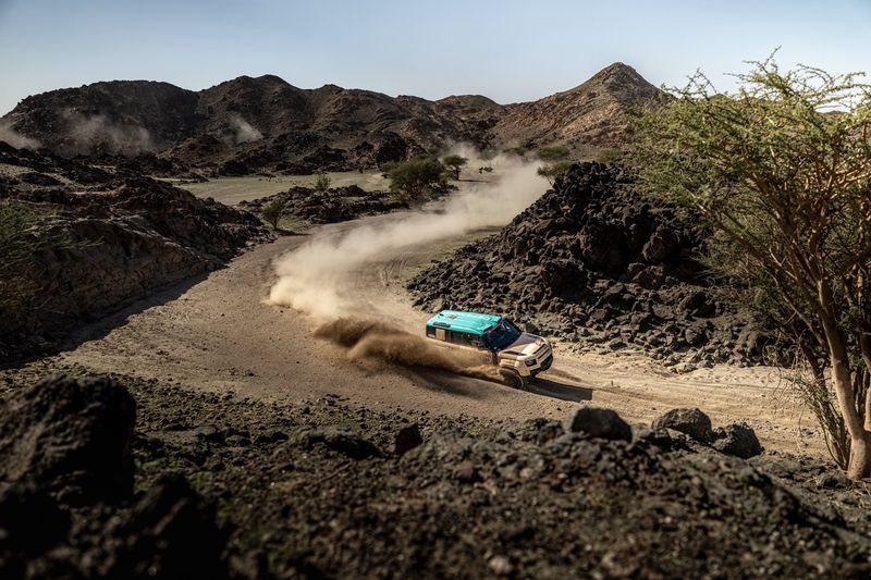 #504 Defender Rally, Defender D7X-R: Sara Price, Sean Berriman 