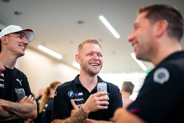 #15 BMW M Team WRT BMW M Hybrid V8: Kevin Magnussen