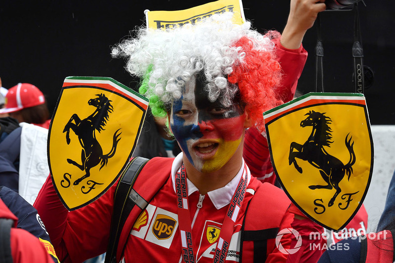 Ferrari fan