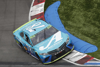 Martin Truex Jr., Furniture Row Racing, Toyota Camry Auto-Owners Insurance