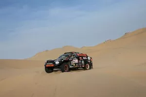 #347 Maxxis Dakar Team: Tim Coronel, Tom Coronel
