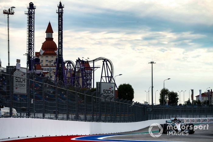 Lewis Hamilton, Mercedes AMG F1 W09