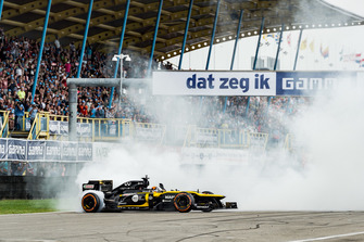 Carlos Sainz, Renault Sport F1 Team RS E20, Gamma Racing Day