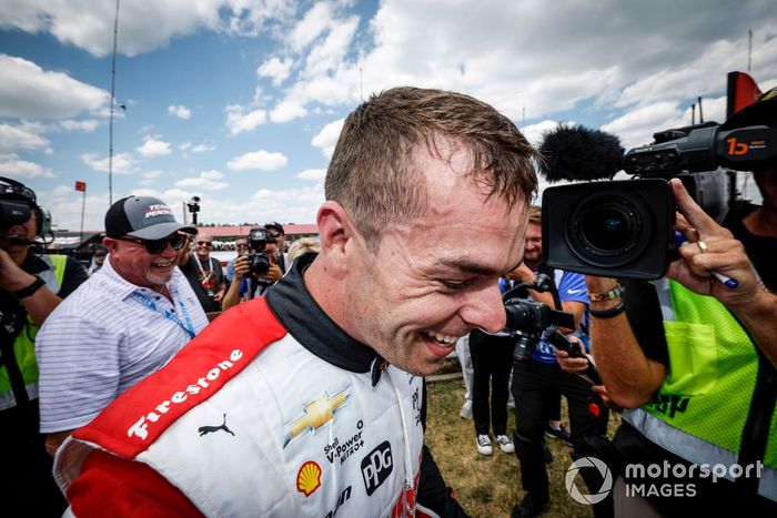Ganador Scott McLaughlin, Team Penske Chevrolet, podio