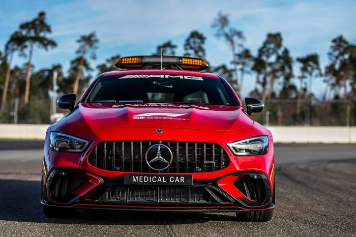 Mercedes‑AMG GT 63 S 4MATIC+ F1, coche médico