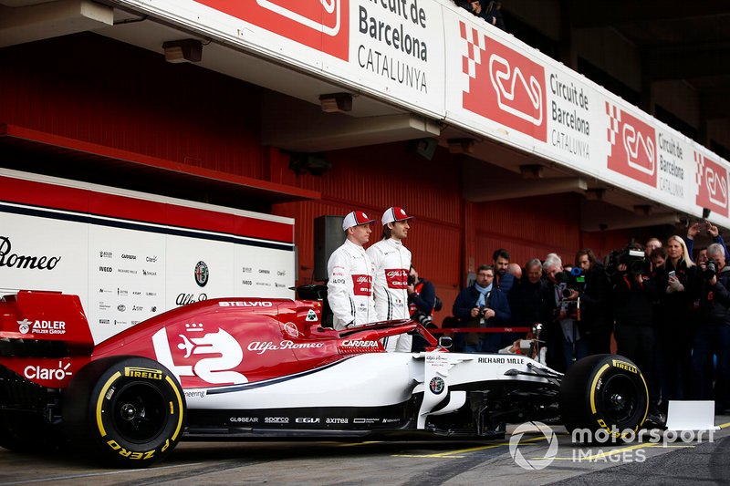 Kimi Raikkonen, Alfa Romeo Racing and Antonio Giovinazzi, Alfa Romeo Racing with the new Alfa Romeo Racing C38