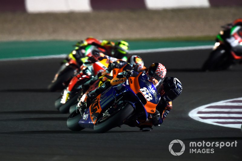 <img src="https://cdn-1.motorsport.com/static/custom/car-thumbs/MOTOGP_2019/NUMBERS/88.png" width="50" /> Miguel Oliveira - 17e (+16"377)
