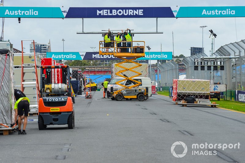 Set up in progress on the starting grid