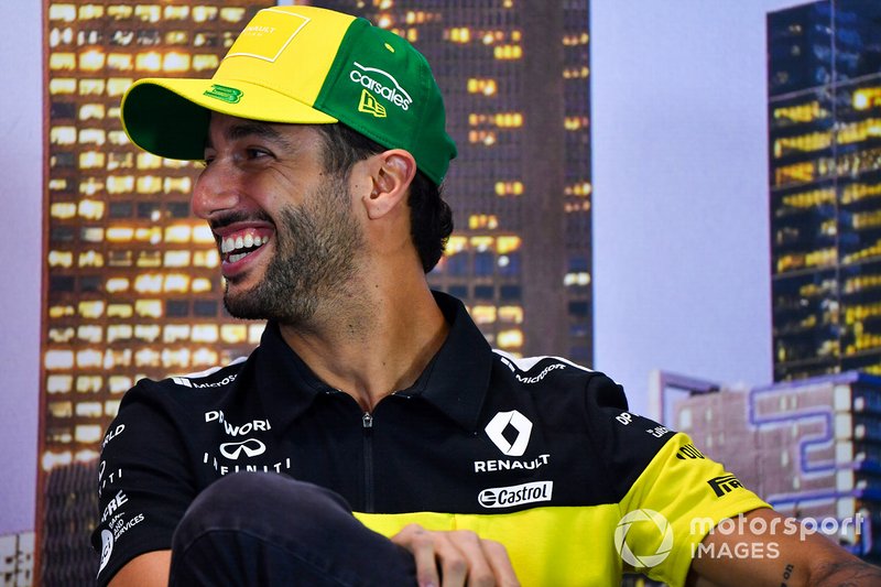 Daniel Ricciardo, Renault F1 Team, in the press conference