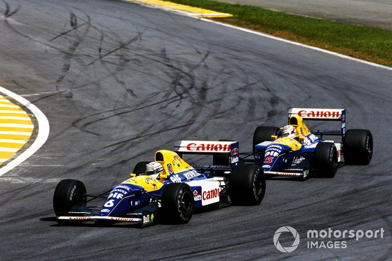 Riccardo Patrese, Williams FW14B Renault, leads Nigel Mansell, Williams FW14B Renault