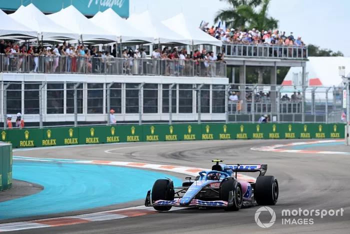 Esteban Ocon, Alpine A522
