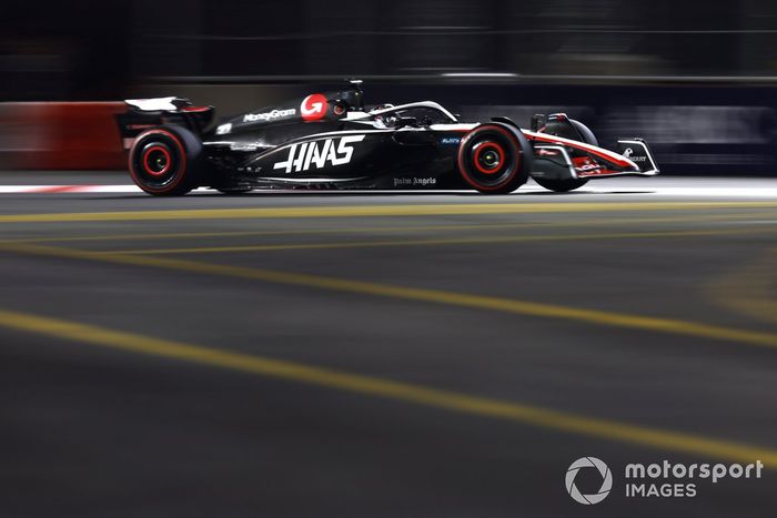 Kevin Magnussen, Haas VF-23