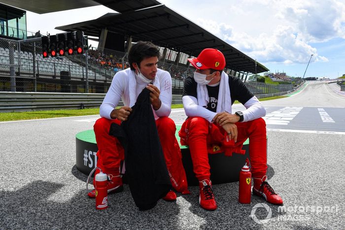 Carlos Sainz Jr., Ferrari, Charles Leclerc, Ferrari