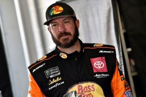  Martin Truex Jr., Joe Gibbs Racing, Toyota Camry Bass Pro Shops