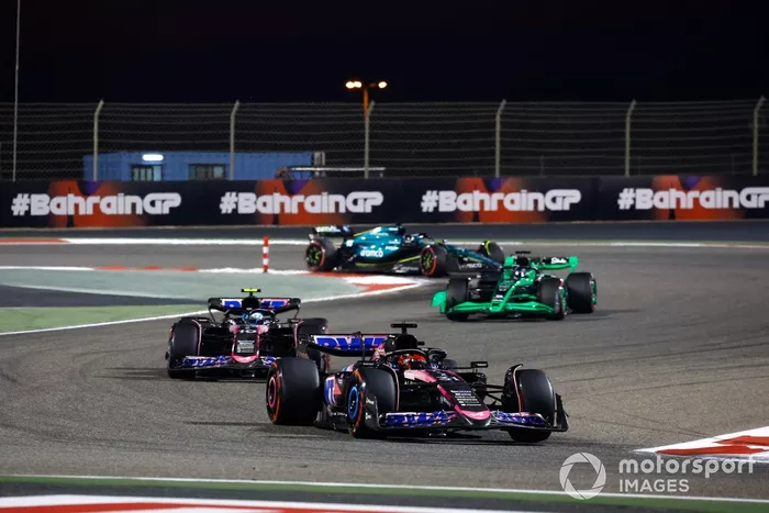 Esteban Ocon, Alpine A524 Pierre Gasly, Alpine A524 