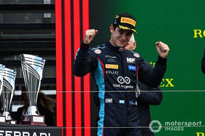 Franco Colapinto, MP Motorsport celebra en el podio