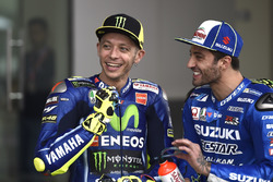 Valentino Rossi, Yamaha Factory Racing; Andrea Iannone, Team Suzuki MotoGP