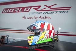 Le casque d'Alexander Wurz durant son test en World RX sur la Ford Fiesta du Team Austria