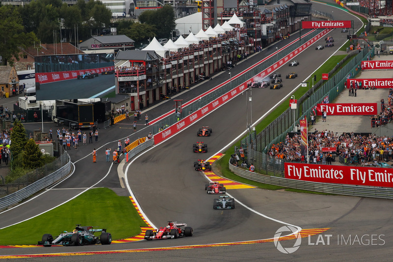 Связка Eau Rouge / Raidillon («Спа-Франкоршам»)