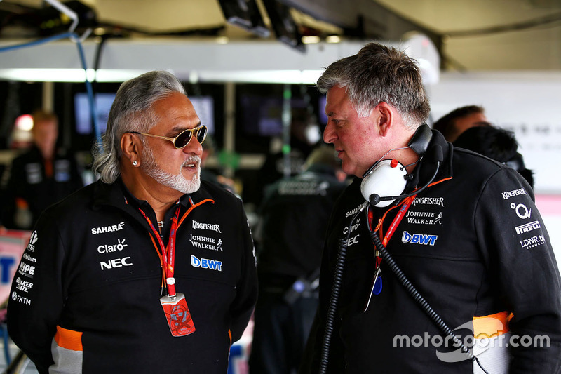 Dr. Vijay Mallya, Sahara Force India Team Owner, Otmar Szafnauer, Sahara Force India F1 Chief Operating Officer