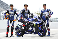 #21 Yamaha Factory Racing Team: Katsuyuki Nakasuga, Alex Lowes, Michael van der Mark