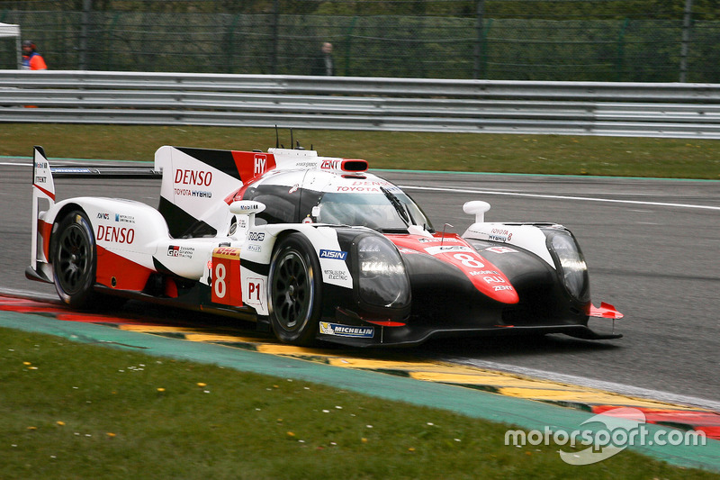 #8 Toyota Gazoo Racing Toyota TS050 Hybrid: Anthony Davidson, Sébastien Buemi, Kazuki Nakajima