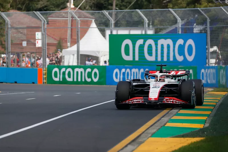 Kevin Magnussen, Haas VF-23