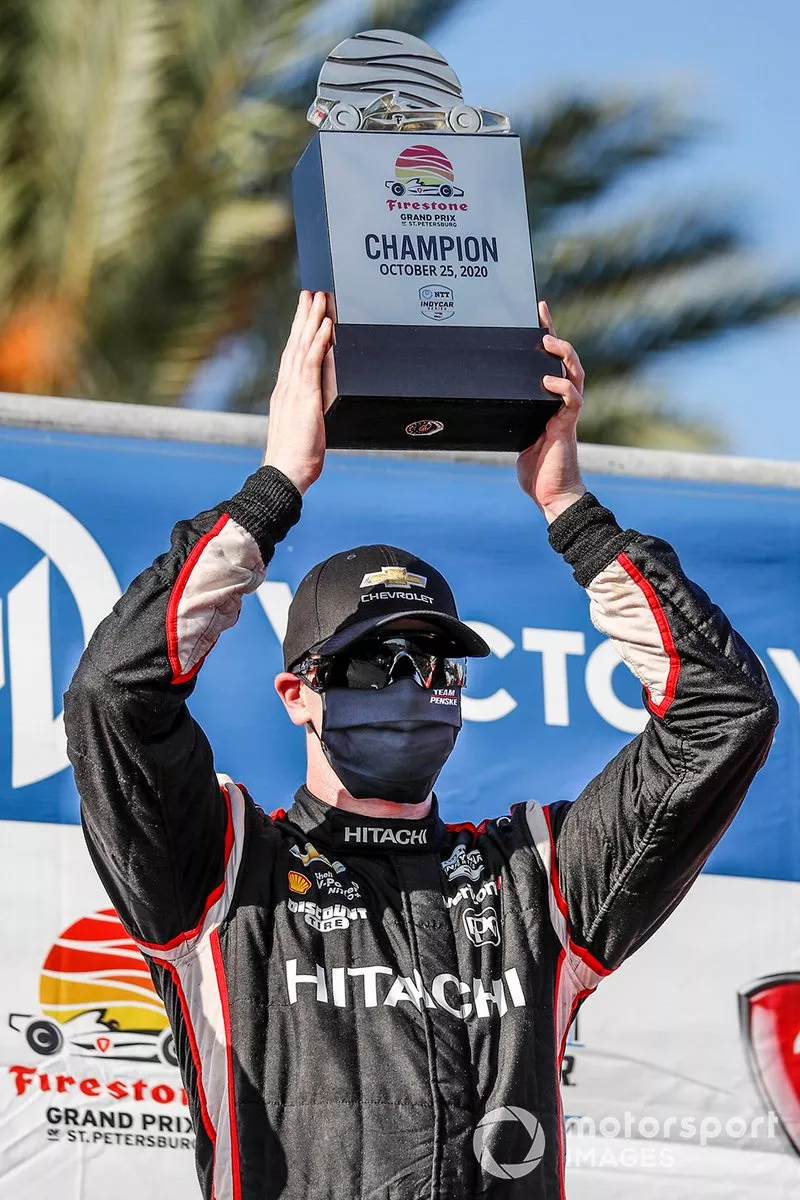 Ganador de la carrera, Josef Newgarden, Team Penske Chevrolet