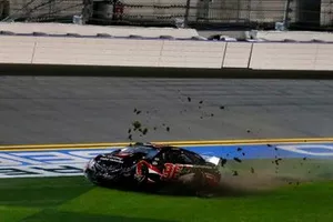 Daniel Suarez, Gaunt Brothers Racing, Toyota Camry Toyota Certified Used Vehicles crash